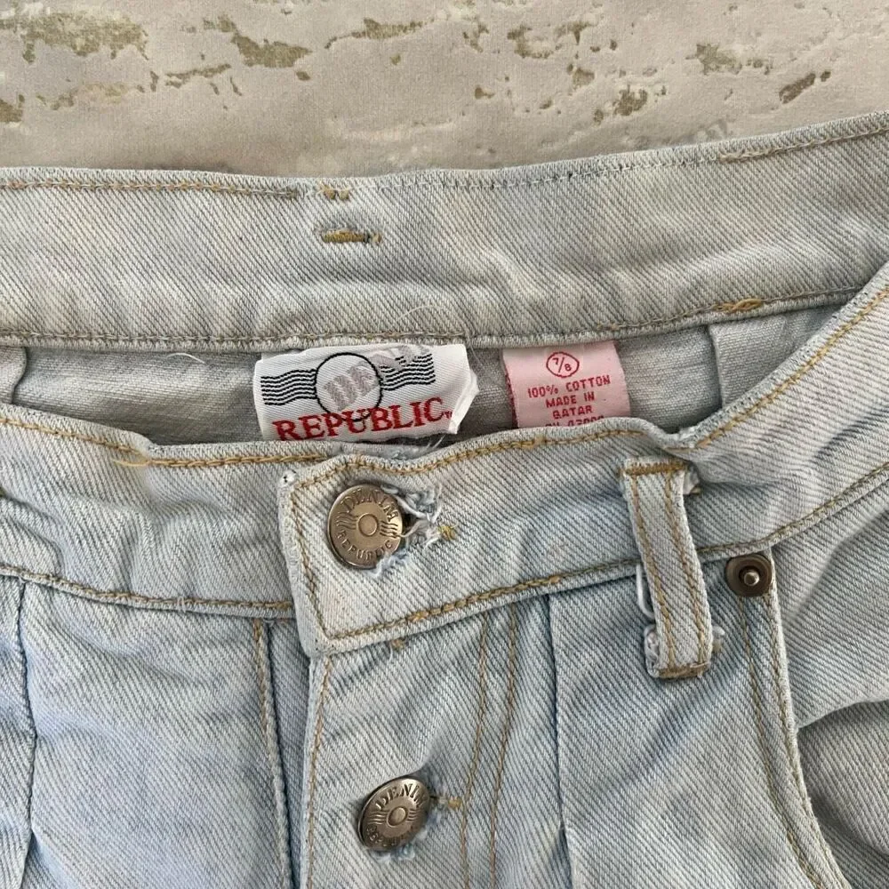 Denim Republic gently used